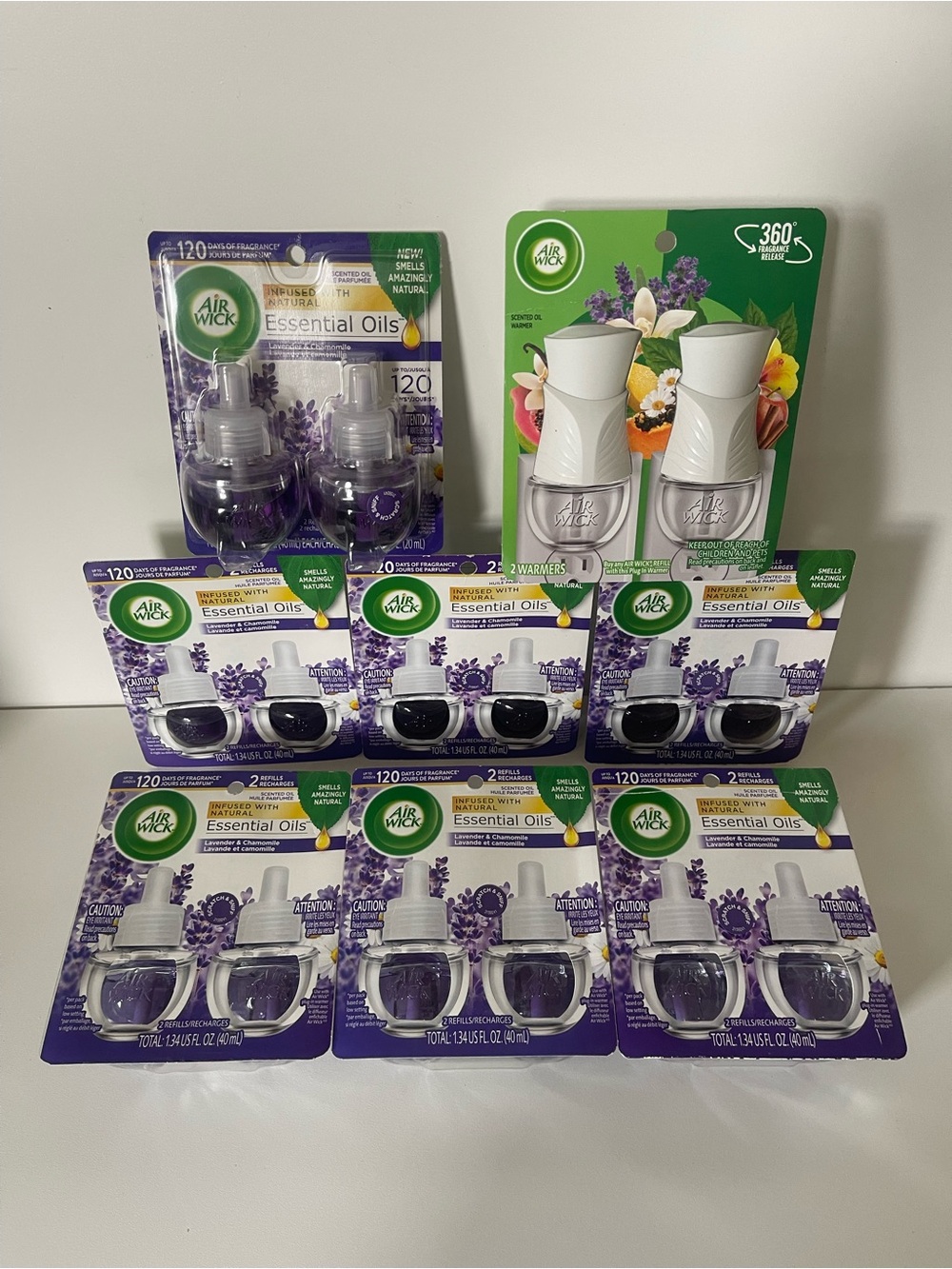 Air Wick Plug in Scented Oil Refill Lavender & Chamomile (14 Refills + 2 Warmer)